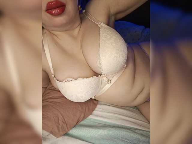 DakotaRose's BongaCams show and profile