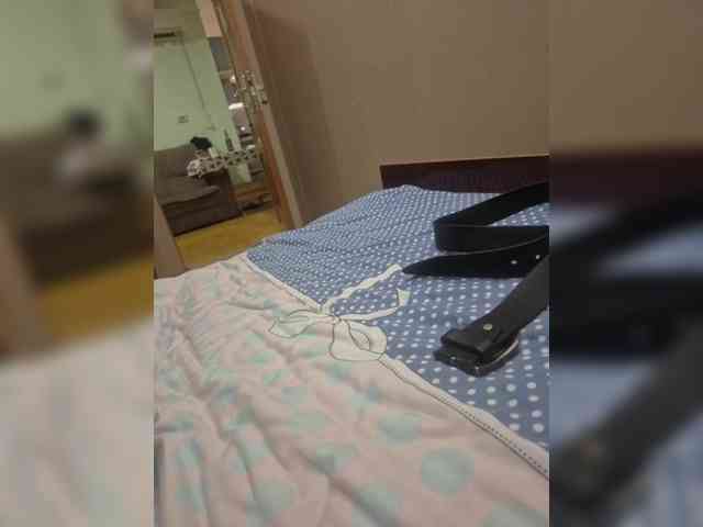 _exyqnsis_19 webcam