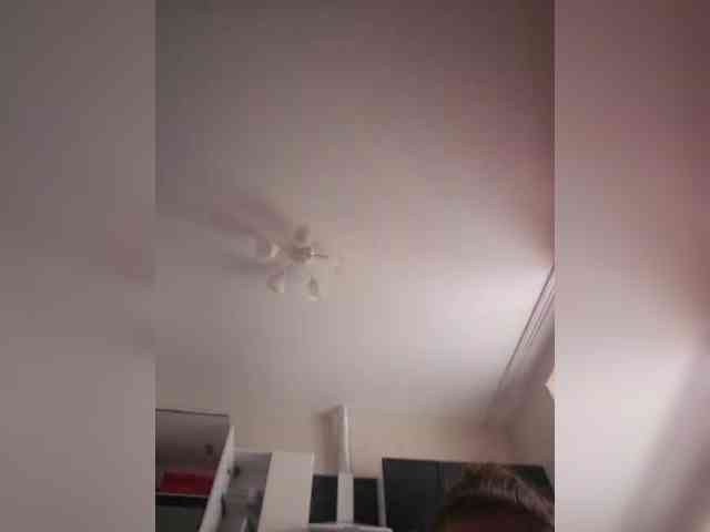 _exyqnsis_19 webcam