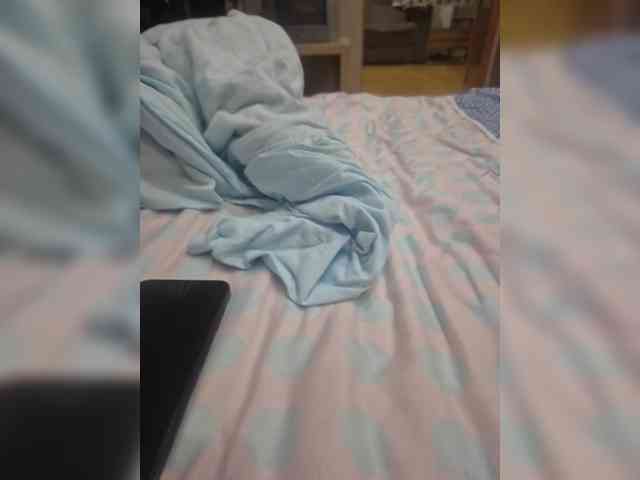 _exyqnsis_19 webcam