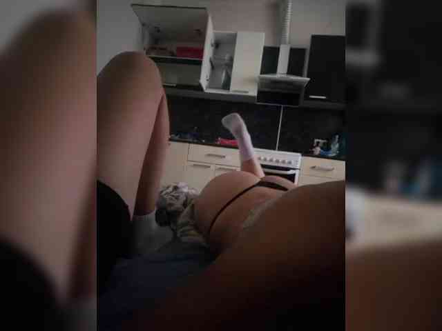_exyqnsis_19 webcam