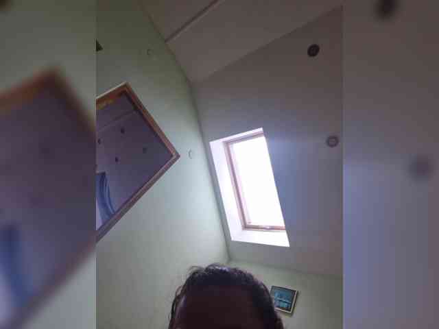 _exyqnsis_19 webcam