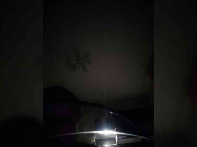 _exyqnsis_19 webcam