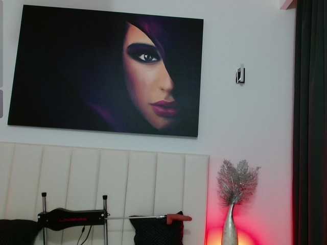 AnnaRos's BongaCams show and profile