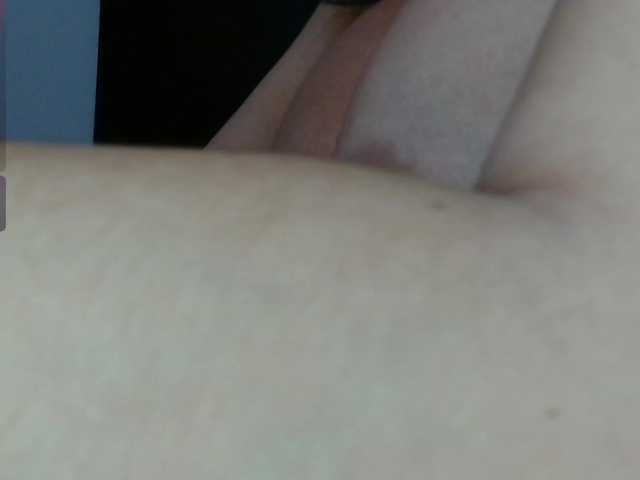 AnnaRos's BongaCams show and profile