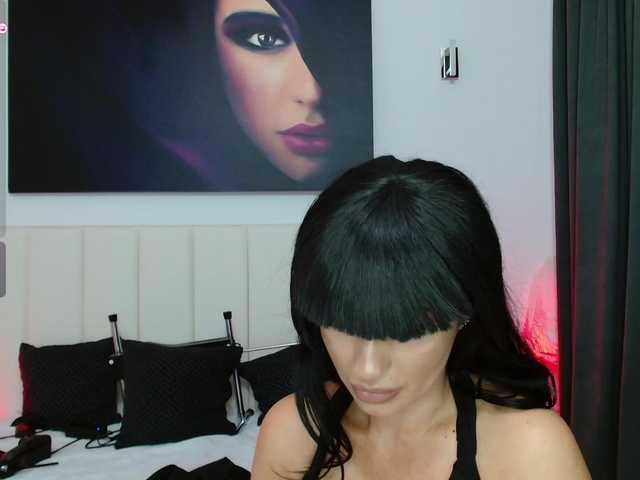 AnnaRos's BongaCams show and profile