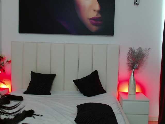 AnnaRos's BongaCams show and profile