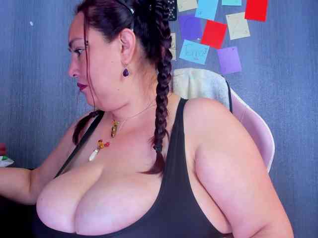 fuck-megaboobs webcam