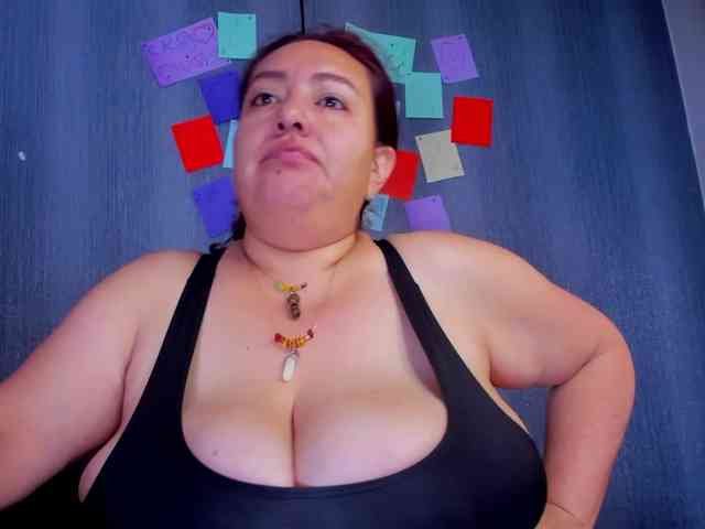 fuck-megaboobs webcam