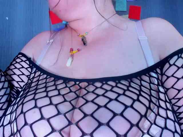 fuck-megaboobs webcam