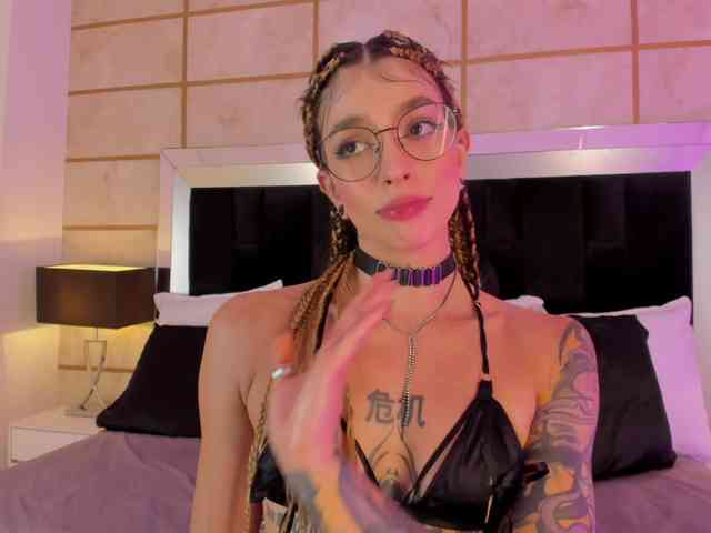 xxx webcam chat SpicyEla