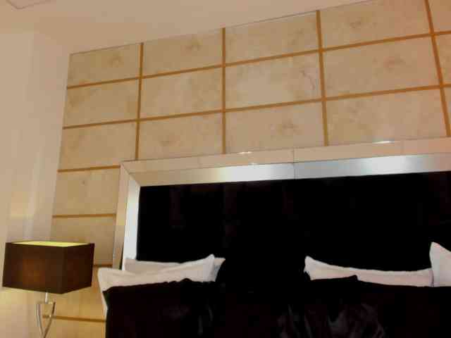 SpicyEla webcam