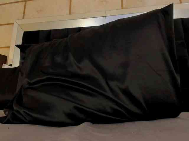 SpicyEla webcam