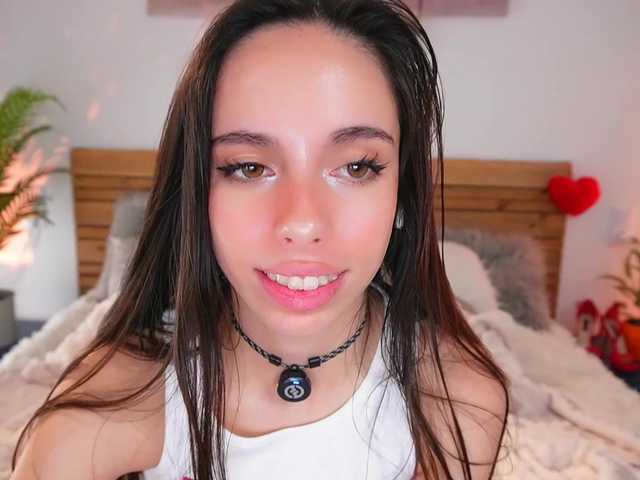 cutedayna's BongaCams show and profile