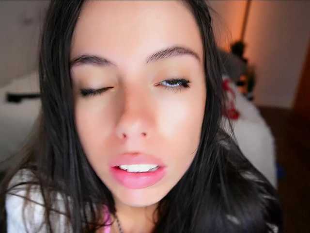 cutedayna's BongaCams show and profile