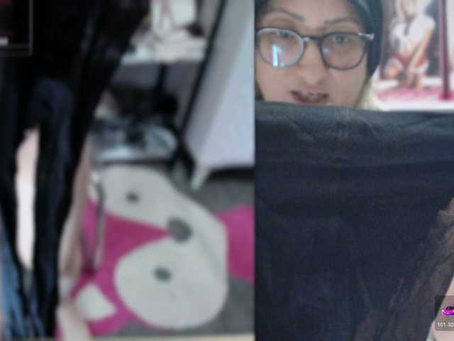 Bisexyeliz35's BongaCams show and profile