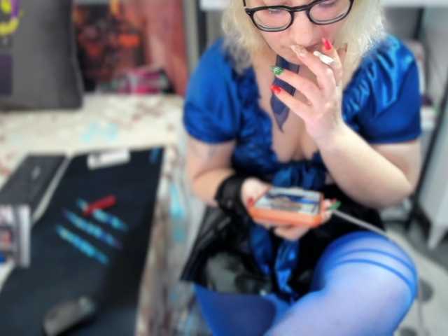 Bisexyeliz35's BongaCams show and profile