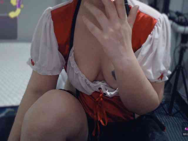 Bisexyeliz35 webcam