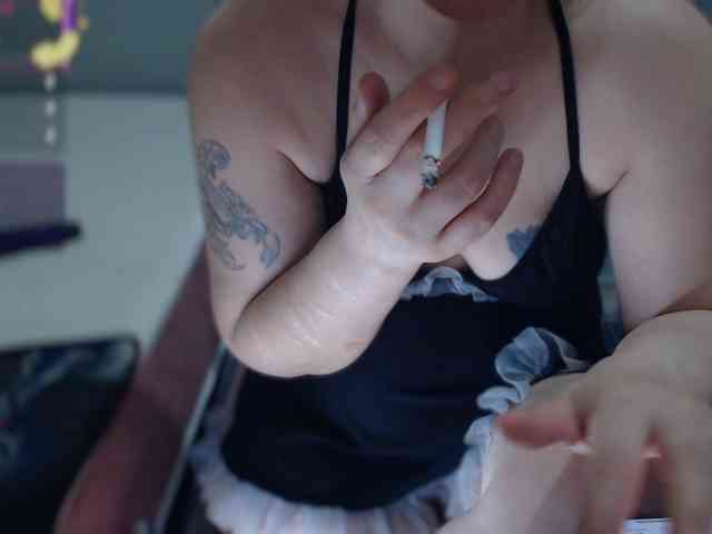 Bisexyeliz35 webcam