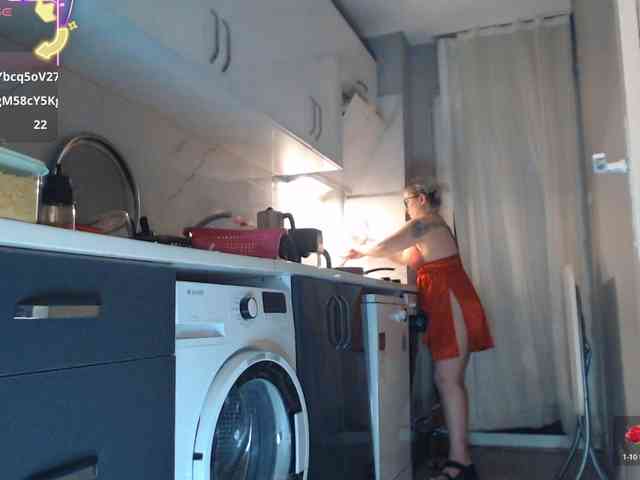 Bisexyeliz35 webcam