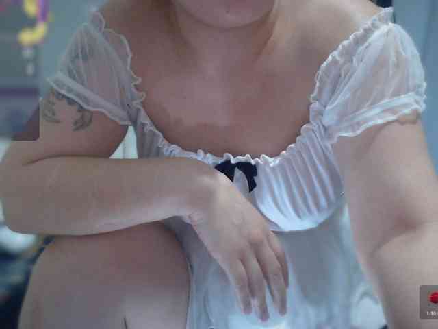 Bisexyeliz35 webcam