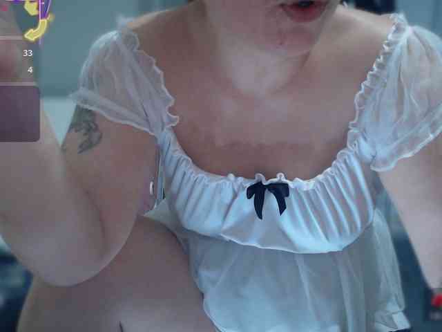 Bisexyeliz35 webcam