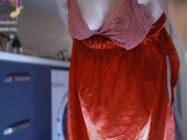 Bisexyeliz35 webcam