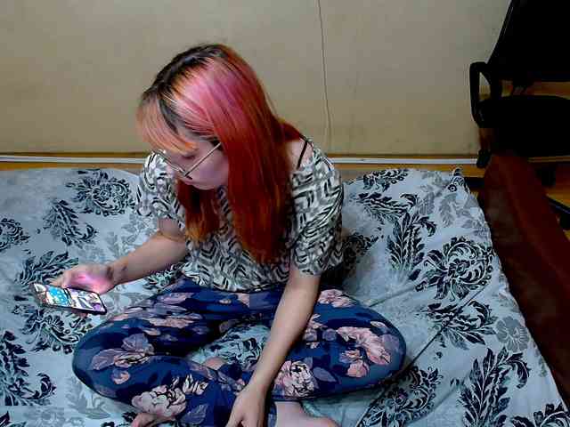 Eva-Vika Live Webcam on BongaCams