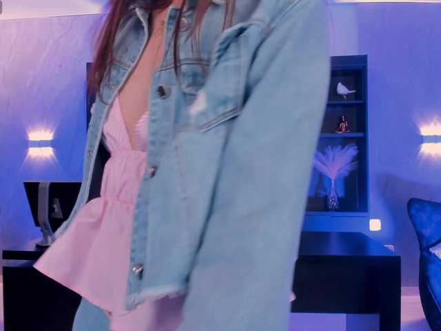 Sexy AnaisNin1 wants you to fuck her body now AnaisNin1 from BongaCams