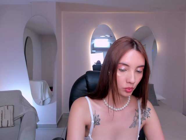AnaisNin1's BongaCams show and profile