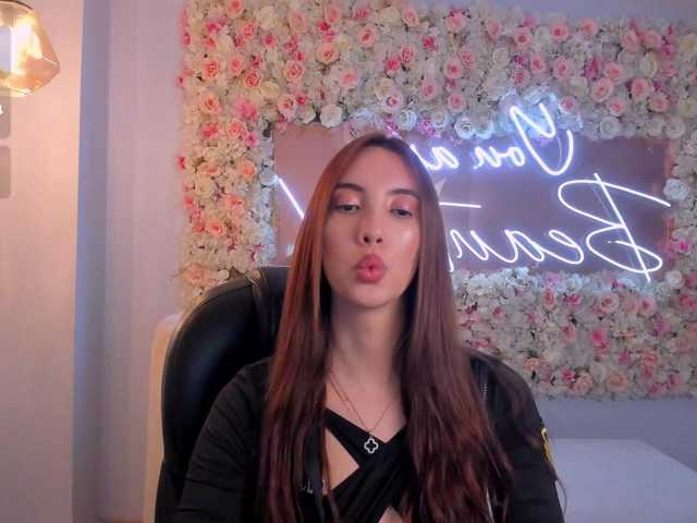 AnaisNin1's BongaCams show and profile