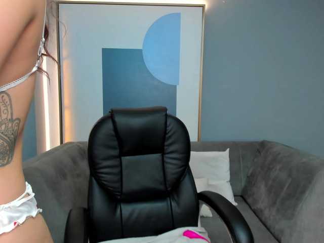 AnaisNin1's BongaCams show and profile