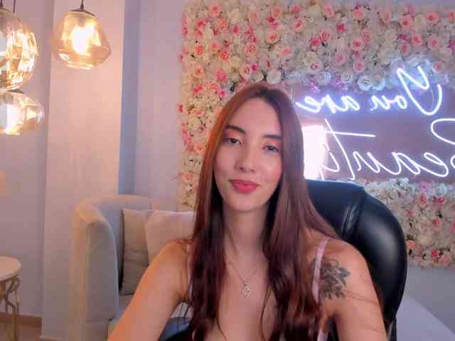 AnaisNin1 Live Webcam on BongaCams