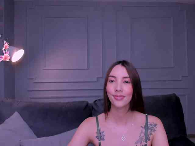 free adult chat room AnaisNin1