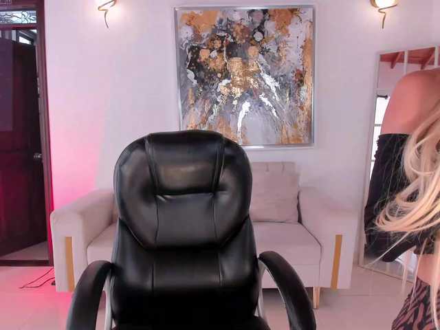 HannaConnor's BongaCams show and profile