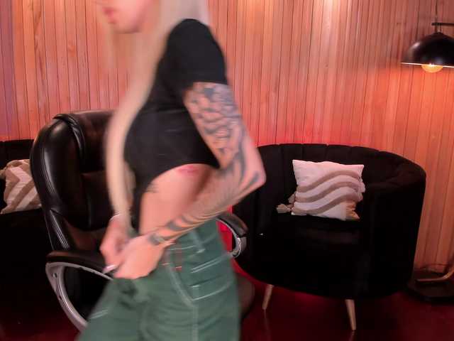 HannaConnor's BongaCams show and profile