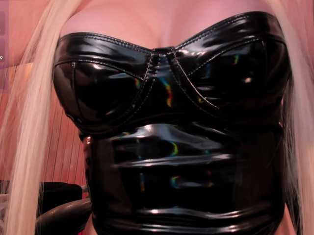 HannaConnor's BongaCams show and profile