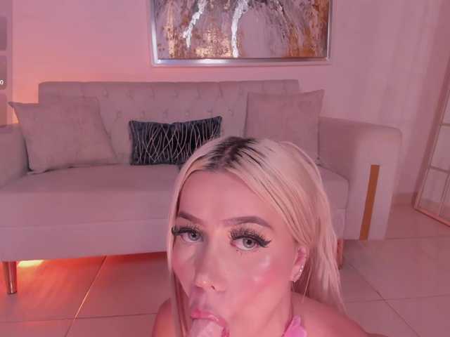 HannaConnor's BongaCams show and profile