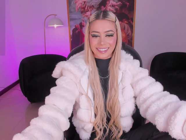 HannaConnor's BongaCams show and profile