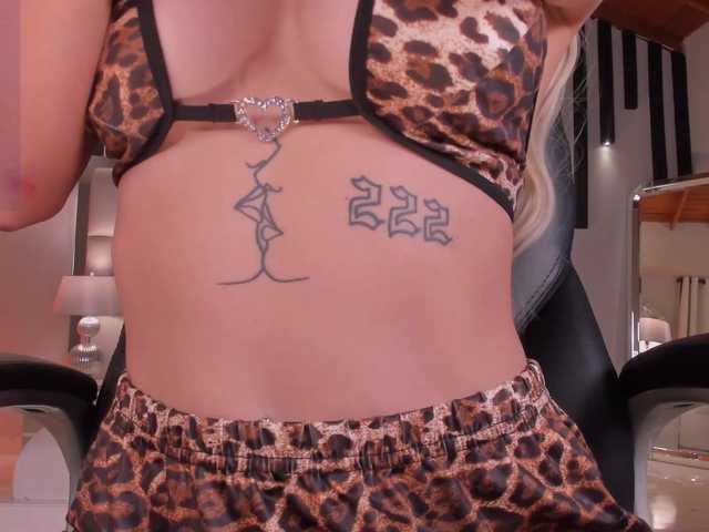 HannaConnor's BongaCams show and profile