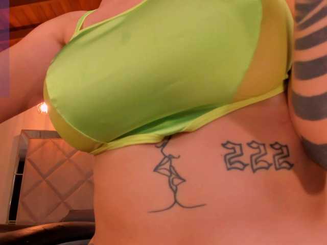 HannaConnor's BongaCams show and profile