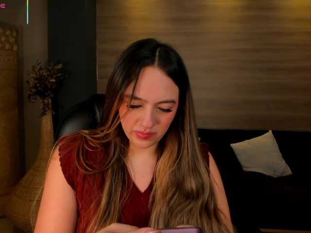 BellaRose's BongaCams show and profile