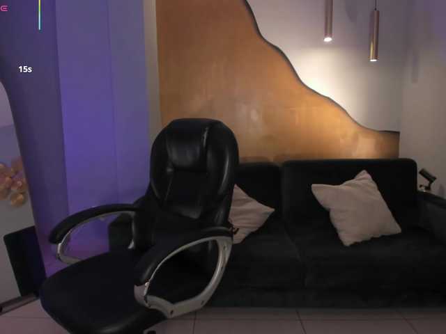 BellaRose's BongaCams show and profile