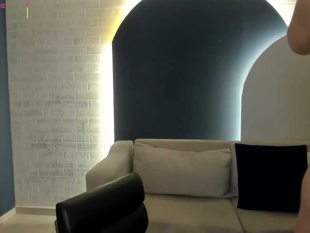 BellaRose's BongaCams show and profile