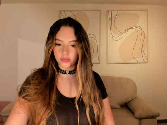 BellaRose webcam