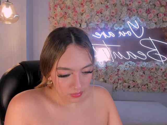 BellaRose webcam