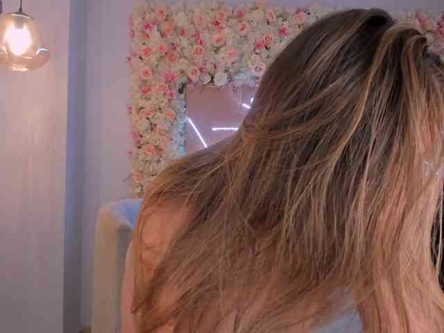 BellaRose webcam