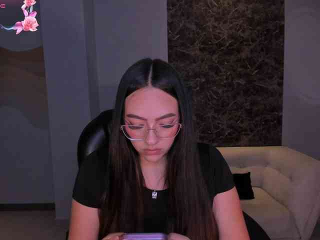 BellaRose webcam