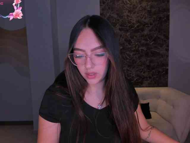 BellaRose webcam