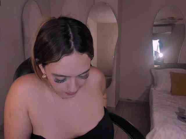 BellaRose webcam